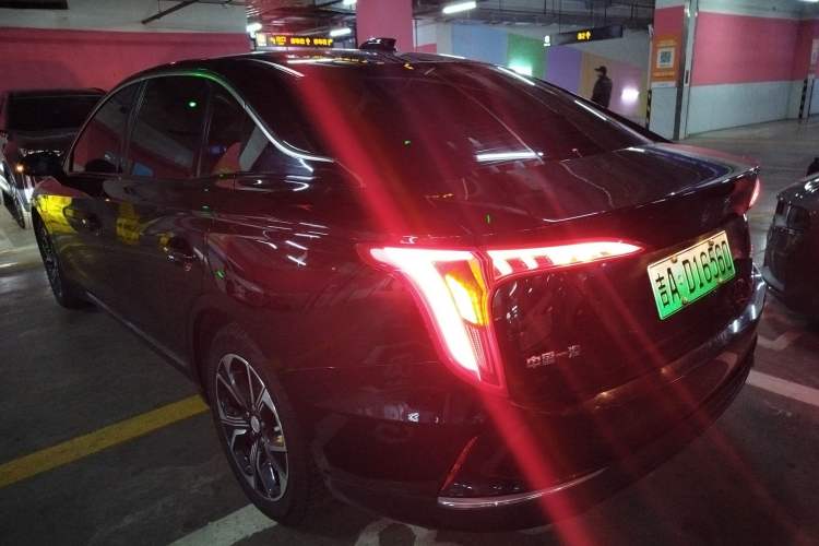 Used Hongqi E-QM5 2023 Revised Version Basic Travel Edition
