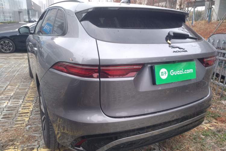 Used Jaguar F-PACE 2024 P250 R-Dynamic SE