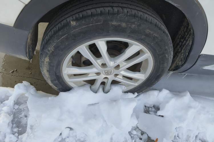 Used Baojun 560 2016 1.8L Manual Elite Version
