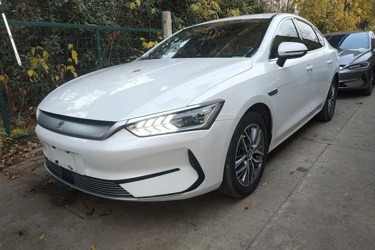 Used BYD Qin PLUS 2023 Champion Edition EV 510KM Leading Model