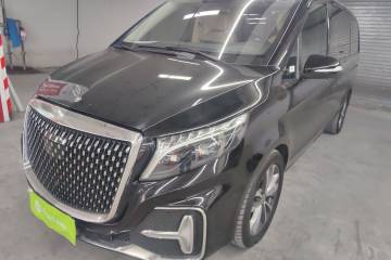 Used Mercedes-Benz V-Class 2022 V 260 Avantgarde Edition