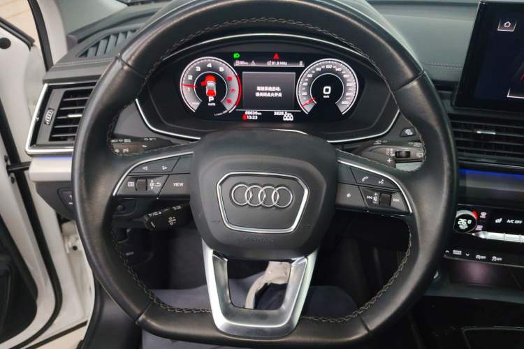 Used Audi Q5L 2022 40T Fashionable and Dynamic Model