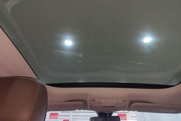 Used Mercedes-Benz E-Class 2022 Revised Version E 300 L Fashion Edition
