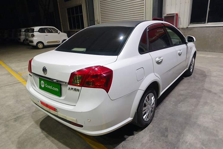 Used Buick Excelle 2015 1.5L Automatic Classic Model
