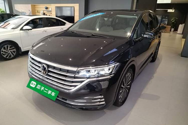 Used Volkswagen Viloran 2024 380TSI Premium Edition