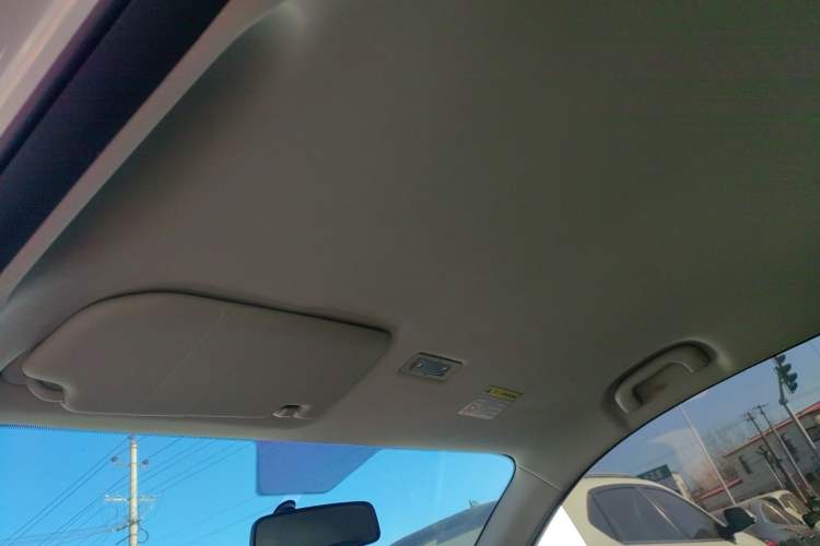 Used Roewe Clever 2021 302km All-Round Version
