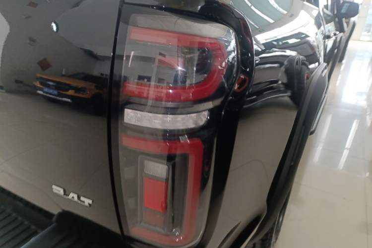 Used Great Wall Poer 2024 2.4T Off-Road Edition Automatic Diesel 4x4 Advanced Version
