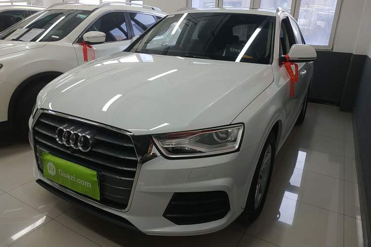 Used Audi Q3 2017 30 TFSI Fashion Model