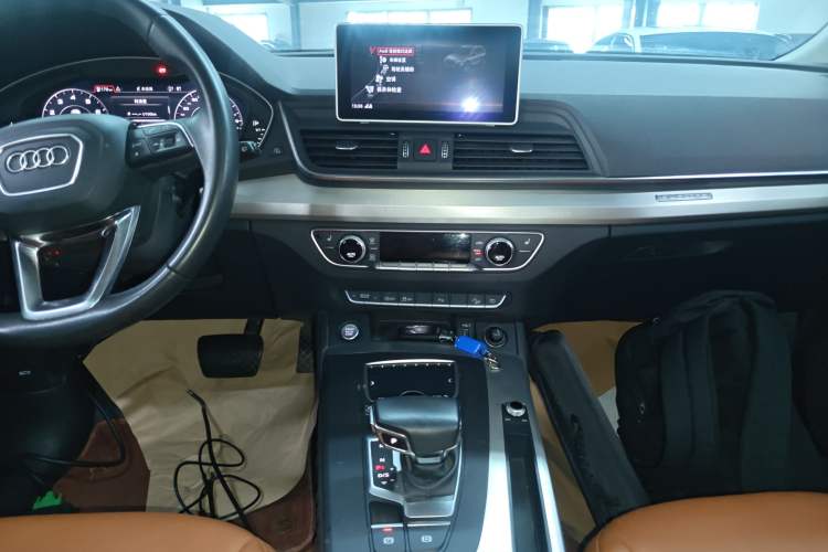 Used Audi Q5L 2020 Updated 40 TFSI Prestige Fashion Edition
