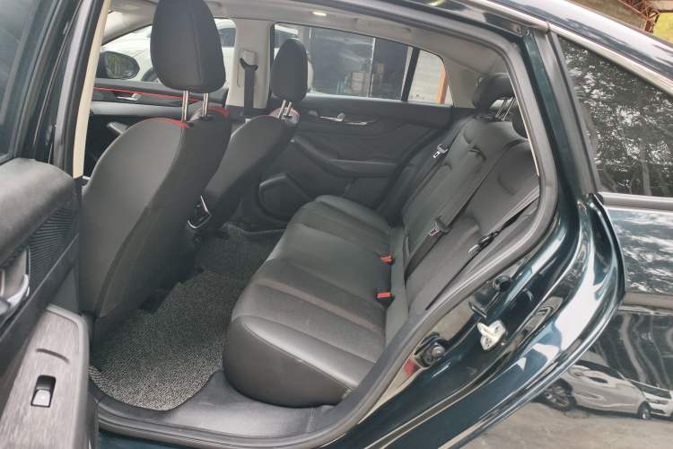 Used Dongfeng Aeolus Yixuan MAX 2024 1.5T Luxury Edition