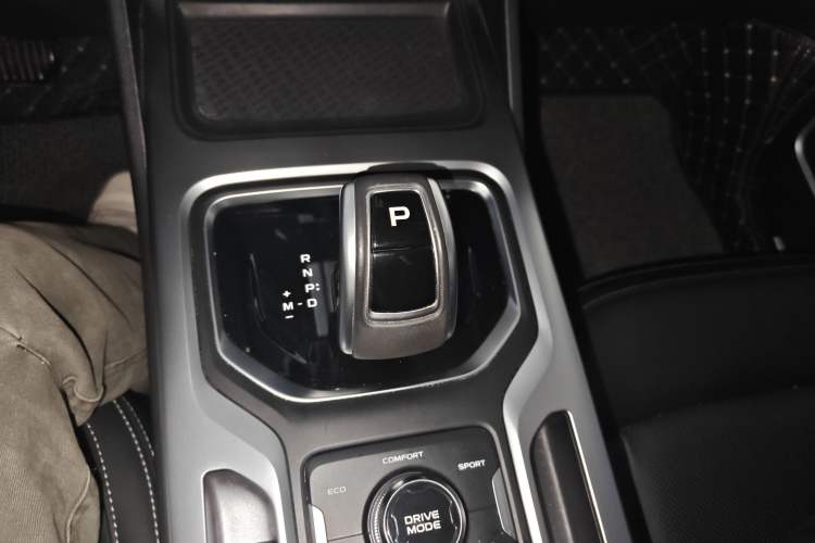 Used Geely Auto Haoyue 2020 1.8TD DCT Luxury 7-Seater
