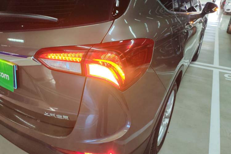 Used Buick Envision 2018 28T Four-Wheel Drive Elite Version