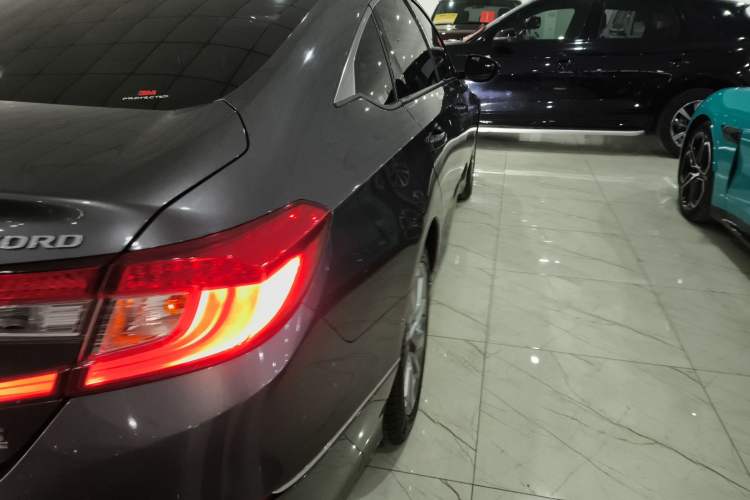 Used Honda Accord 2018 260TURBO Luxury Edition China VI