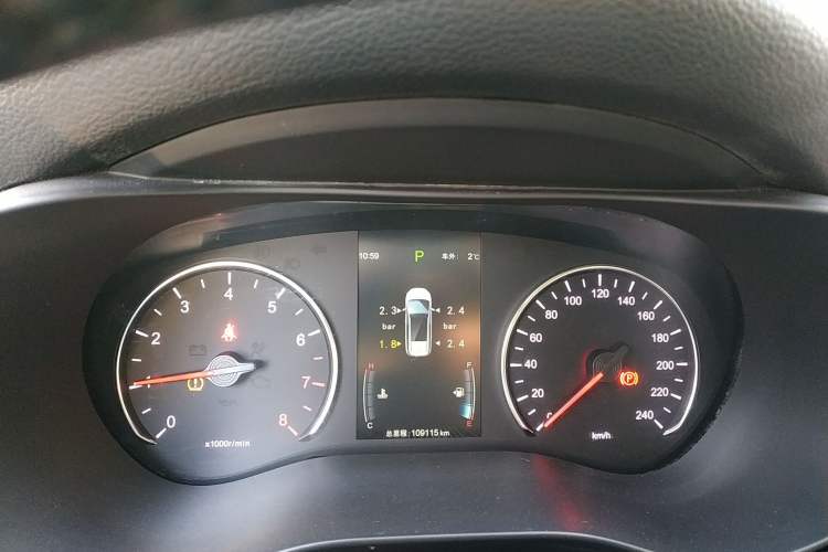 Used BYD Song MAX 2017 1.5T Automatic Smart Connect Prestige 7-Seater
