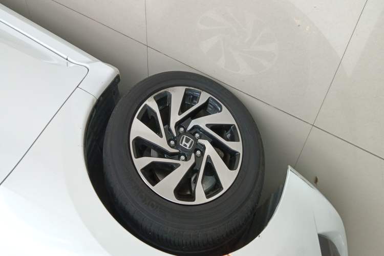 Used Honda Civic 2016 220TURBO CVT Luxury Edition
