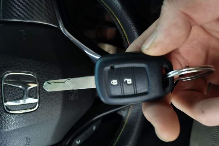 Used Honda Vezel 2015 1.8L CVT 2WD Elite Model
