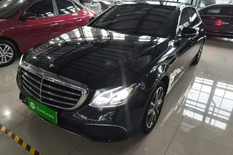 Used Mercedes-Benz E-Class 2019 E 260 L
