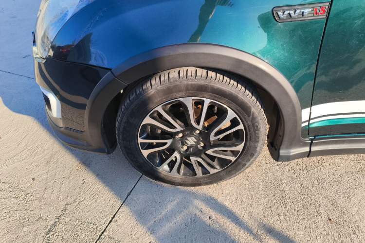 Used Suzuki Swift 2016 1.5L Automatic Fashionable Coolplay Edition
