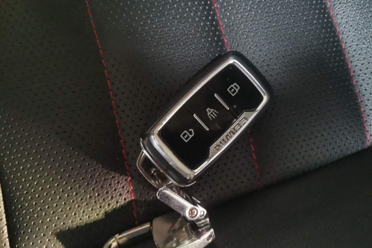 Used Cowin X3 2017 1.6L Manual Enthusiast Edition China V Standard