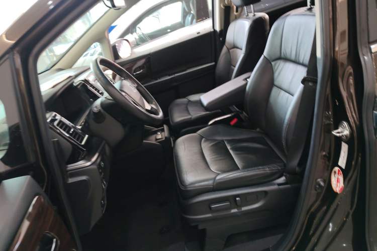 Used Honda Elysion 2016 2.4L Supreme Edition