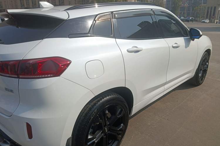 Used Wey VV7 2019 Upgraded Model 2.0T Flagship Version China VI