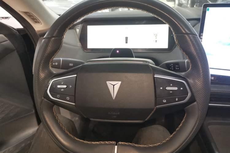 Used  SL03 2022 515 Pure Electric Version
