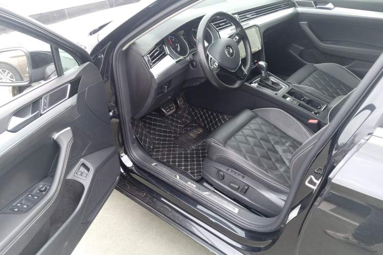 Used Volkswagen Magotan GTE Plug-in Hybrid 2020 GTE Prestige Model
