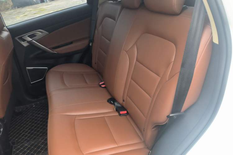 Used Geely Auto Emgrand X7 Sport 2021 1.8TD DCT Two-Wheel Drive Asian Games Edition
