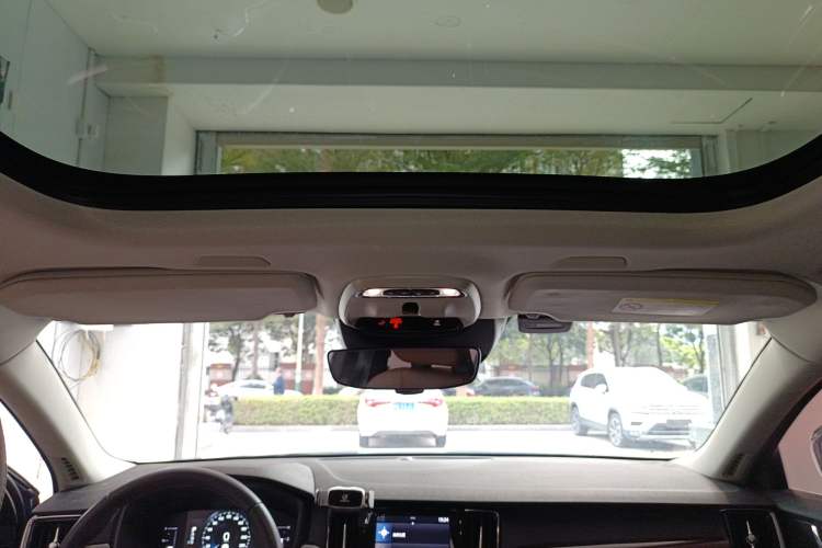 Used Volvo S90 2018 T5 Zhiyuan Edition
