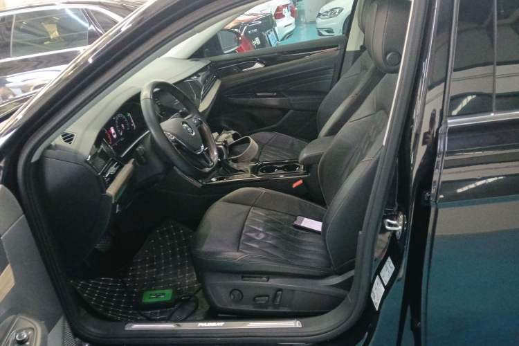 Used Volkswagen Passat 2020 330TSI Prestige Edition China VI Standard
