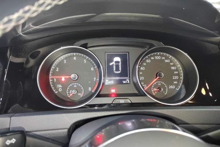 Used Volkswagen Golf 2019 280TSI DSG R-Line Model China V Standard
