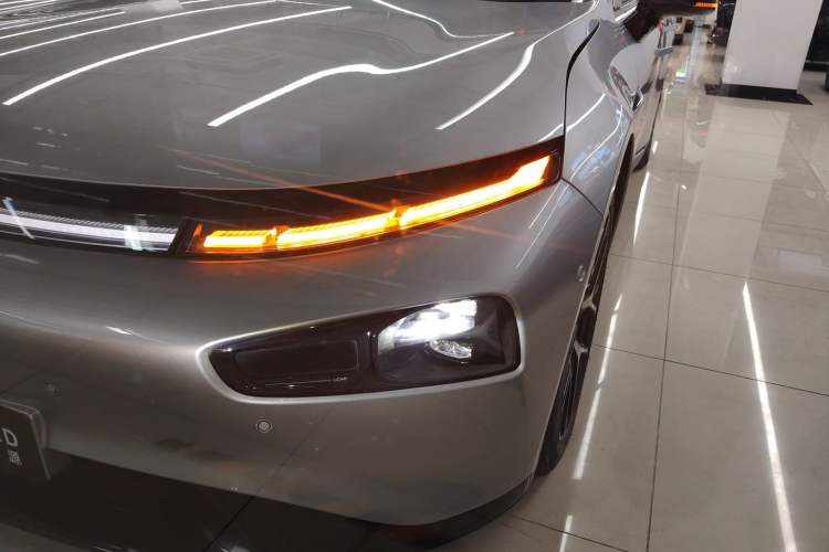 Used XPeng P7 2023 P7i 610 Max Performance Edition
