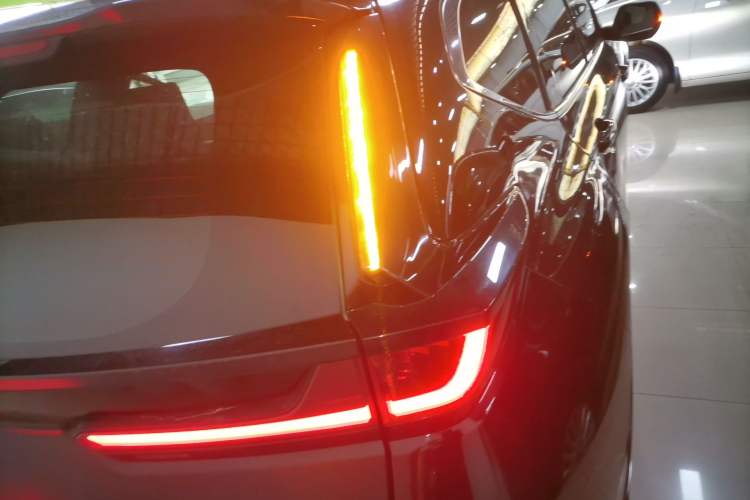 Used Honda Breeze 2020 Rui Hybrid 2.0L Two-Wheel Drive Rui Luxury Edition
