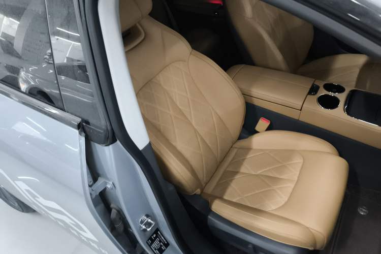 Used Leapmotor C01 2024 Range-Extended 316 Deluxe Edition
