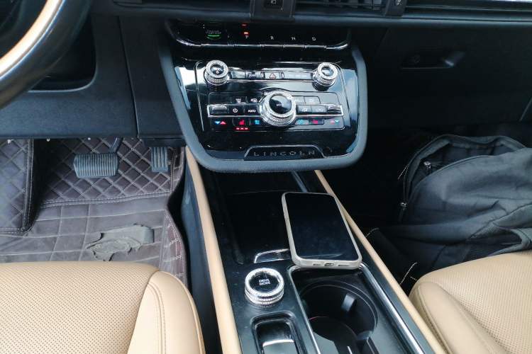 Used Lincoln Corsair 2022 2.0T Two-Wheel Drive Luxury Edition