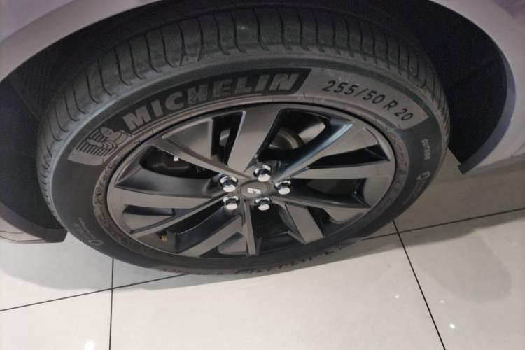 Used Li Auto L8 2023 Air model