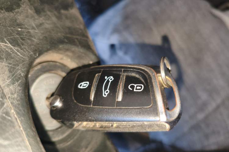 Used Dongfeng Shuaike 2016 1.5L Manual Standard Edition
