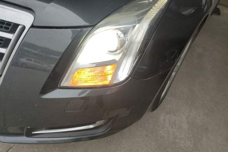 Used Cadillac XTS 2015 28T Comfort Model
