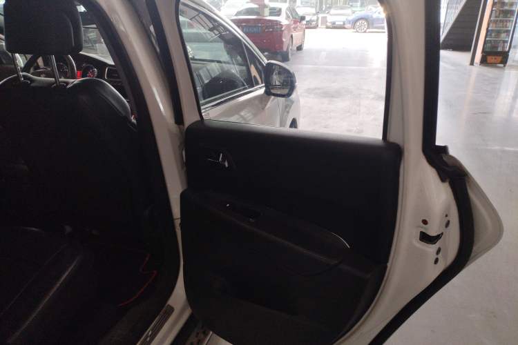 Used Peugeot 3008 2013 1.6THP Automatic Prestige Edition
