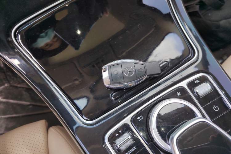 Used Mercedes-Benz GLC 2018 GLC 200 4MATIC
