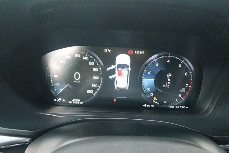 Used Volvo XC60 2021 T5 4x4 Smart Luxury Edition