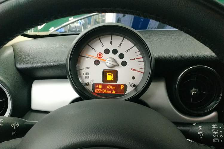 Used MINI MINI 2011 1.6L ONE