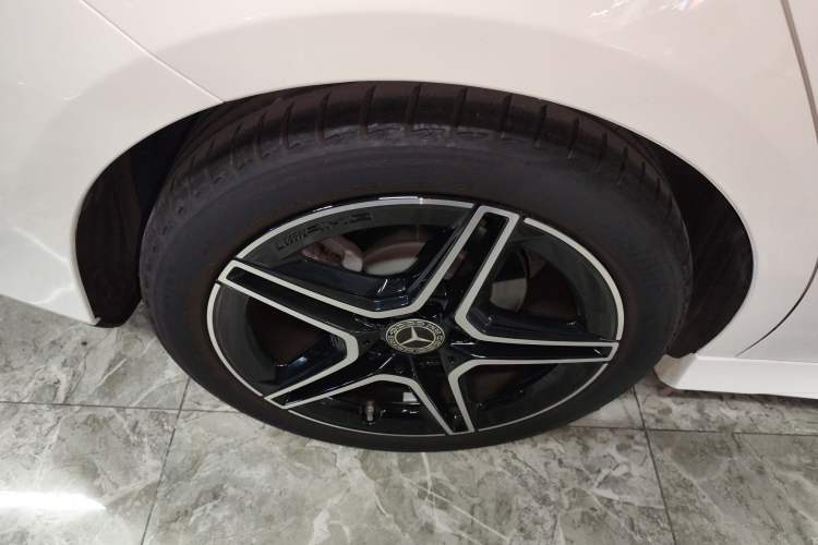 Used Mercedes-Benz CLA 2021 CLA 200 4MATIC
