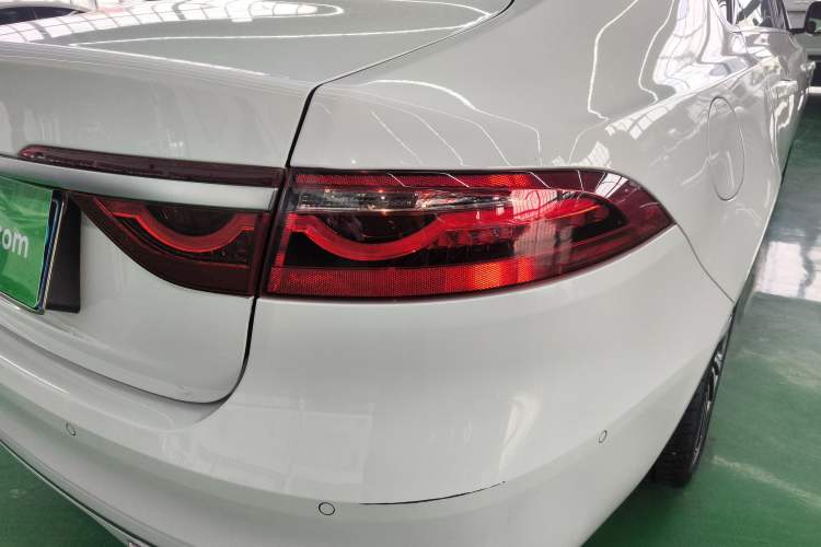 Used Jaguar XFL 2024 2.0T P250 Two-Wheel Drive Prestige Luxury Edition
