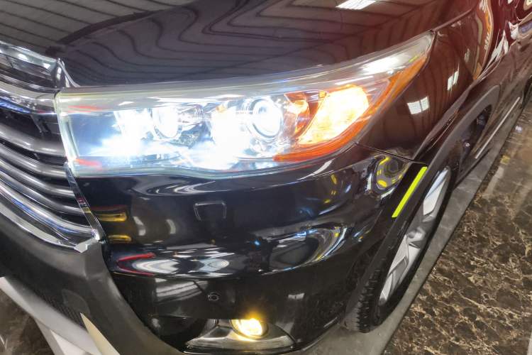 Used Toyota Highlander 2015 2.0T Four-Wheel Drive Ultimate Edition 7-Seater
