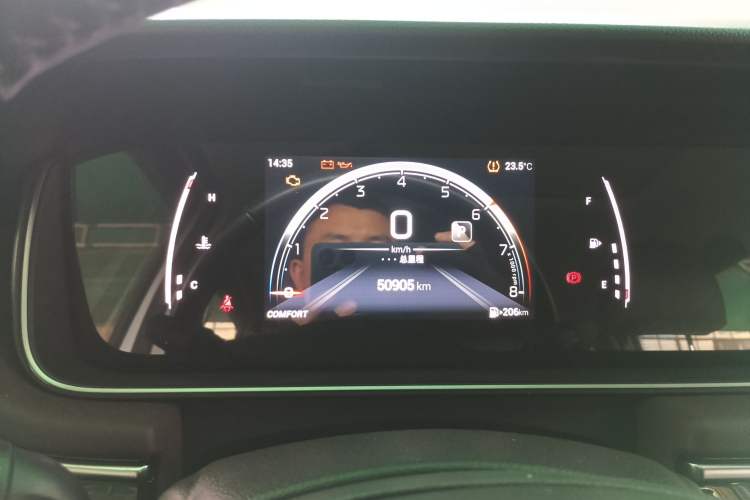 Used GAC Trumpchi M6 2023 PRO 270T DCT Luxury Edition
