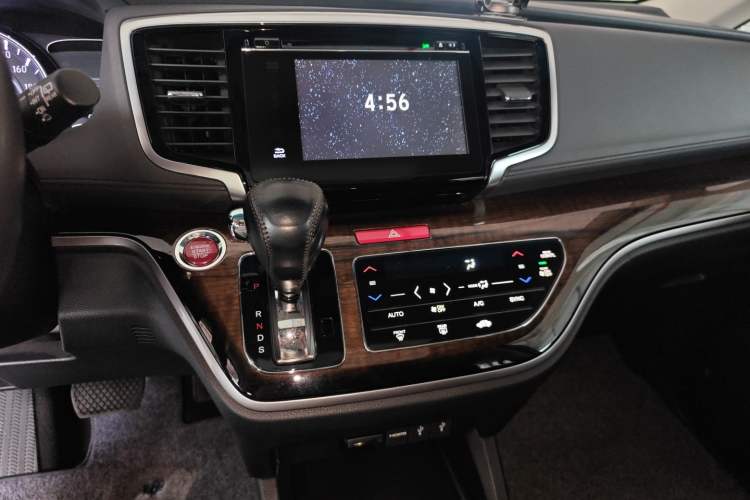 Used Honda Odyssey 2017 2.4L Smart Edition
