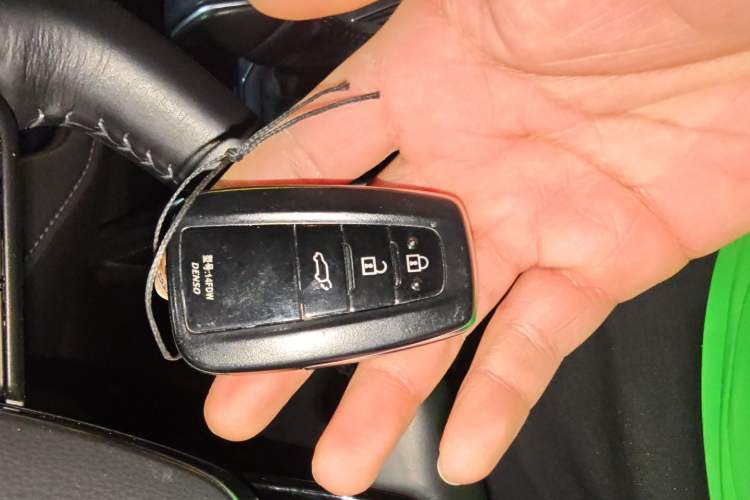 Used Toyota Crown Kluger 2021 2.5L HEV Four-Wheel Drive Premium Edition
