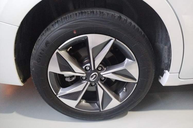 Used GAC Trumpchi M6 2023 PRO 270T DCT Luxury Edition
