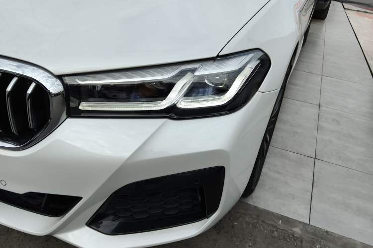 Used BMW 5 Series 2022 Restyled 530Li Leading Edition M Sport Package
